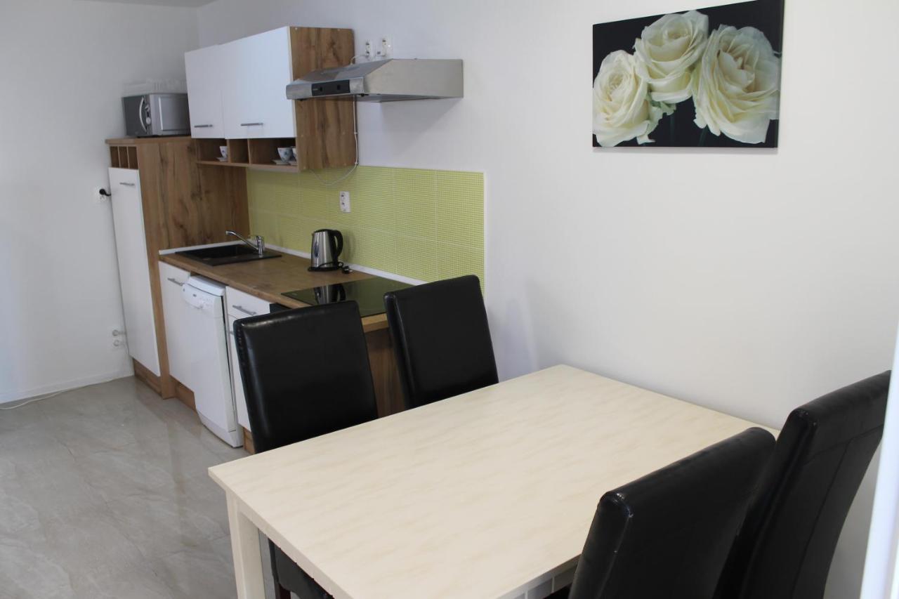 Apartmany Pri Auparku Piest'any Exterior foto