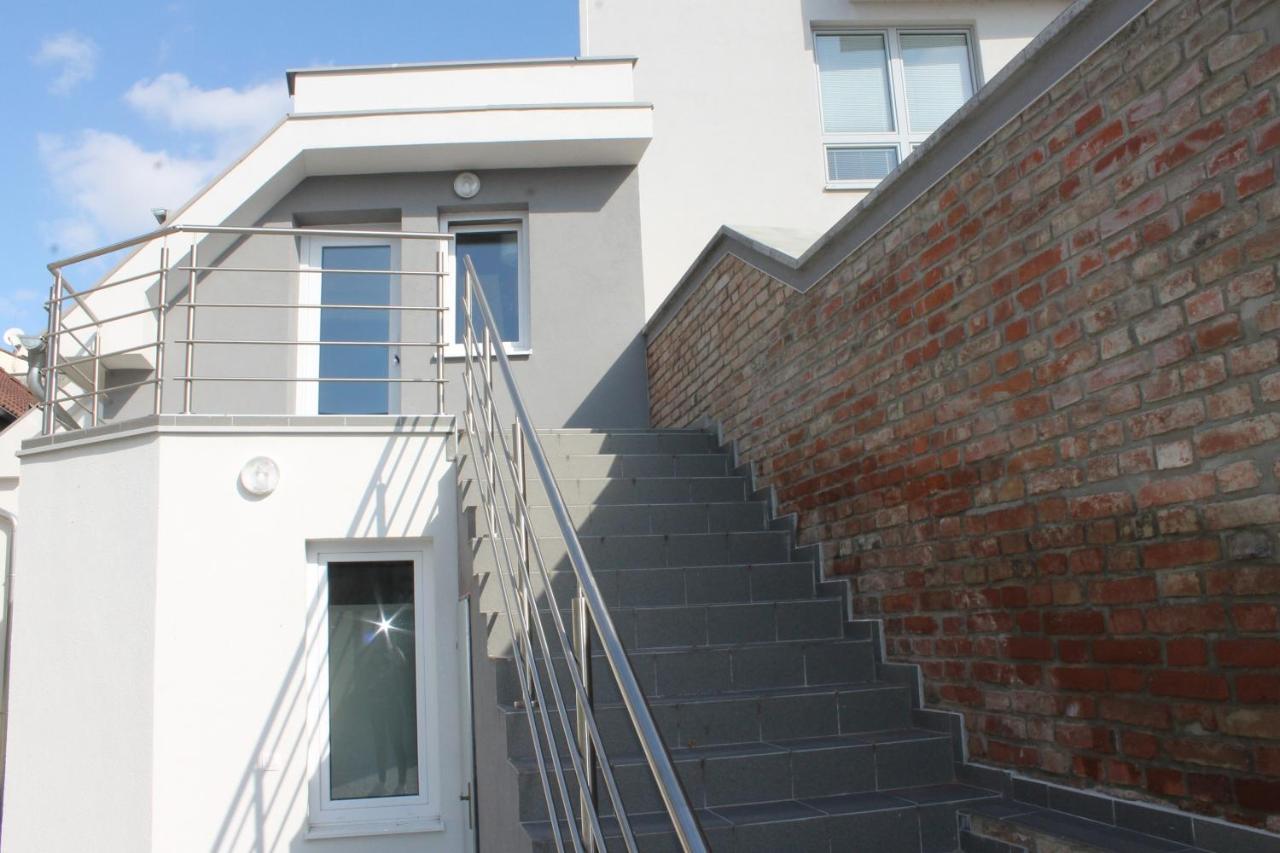 Apartmany Pri Auparku Piest'any Exterior foto
